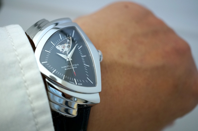 ハミルトン HAMILTON 腕時計 メンズ H24515732 ベンチュラ オープンハート オート 35mm VENTURA OPENHEART AUTO 35mm 自動巻き（H-10/手巻き付） ブラックxブラック アナログ表示